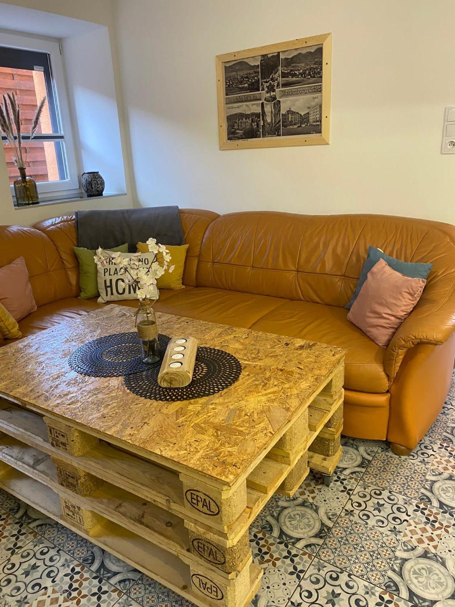 Blisko Teatru 2 Appartement Wałbrzych Buitenkant foto